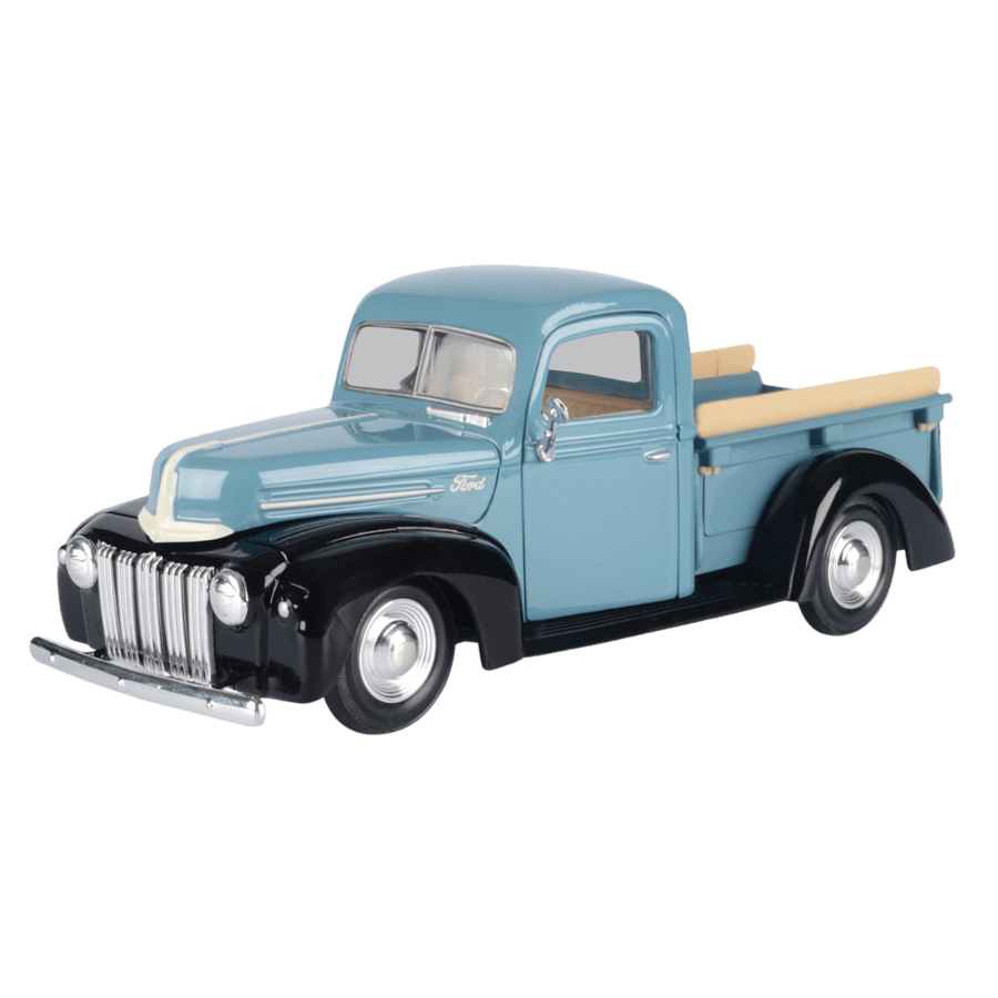 Timeless Legends - 1:24 Scale 1942-47 Ford Pickup [Blue]