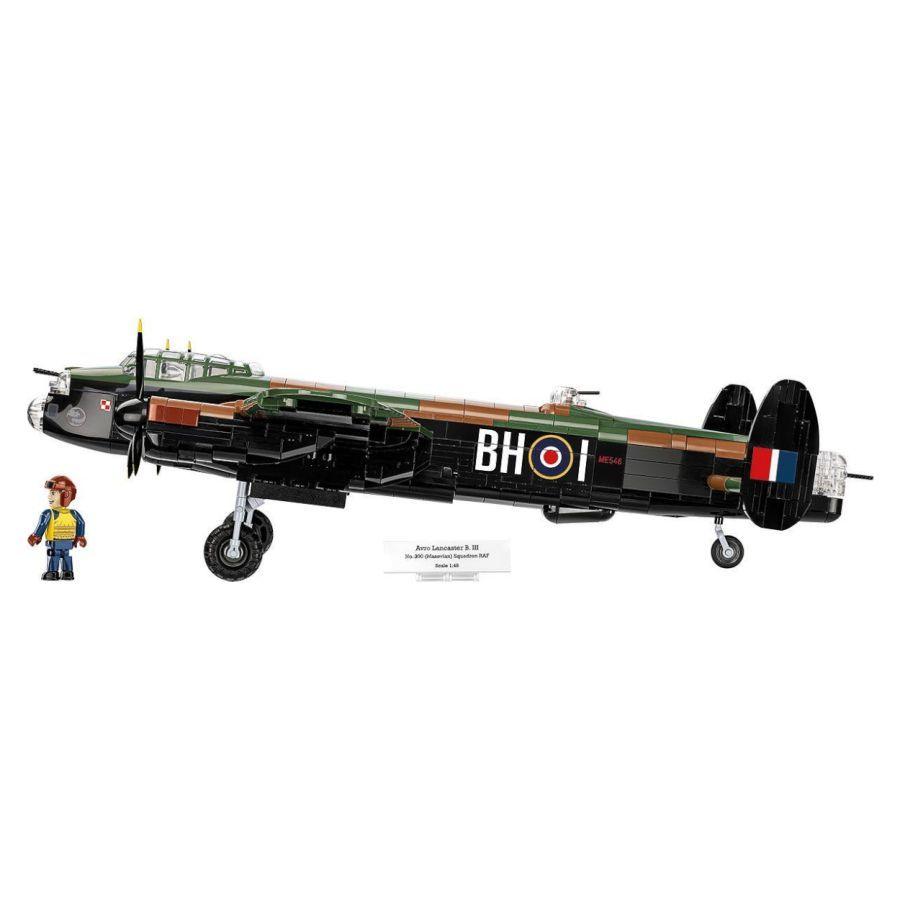 World War 2 - Avro Lancaster B. III Construction Brick Set (1595 Pieces)
