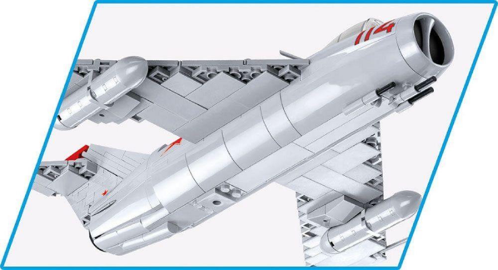 Cold War - MiG-17 NATO Code “Fresco” (568 Piece Kit)