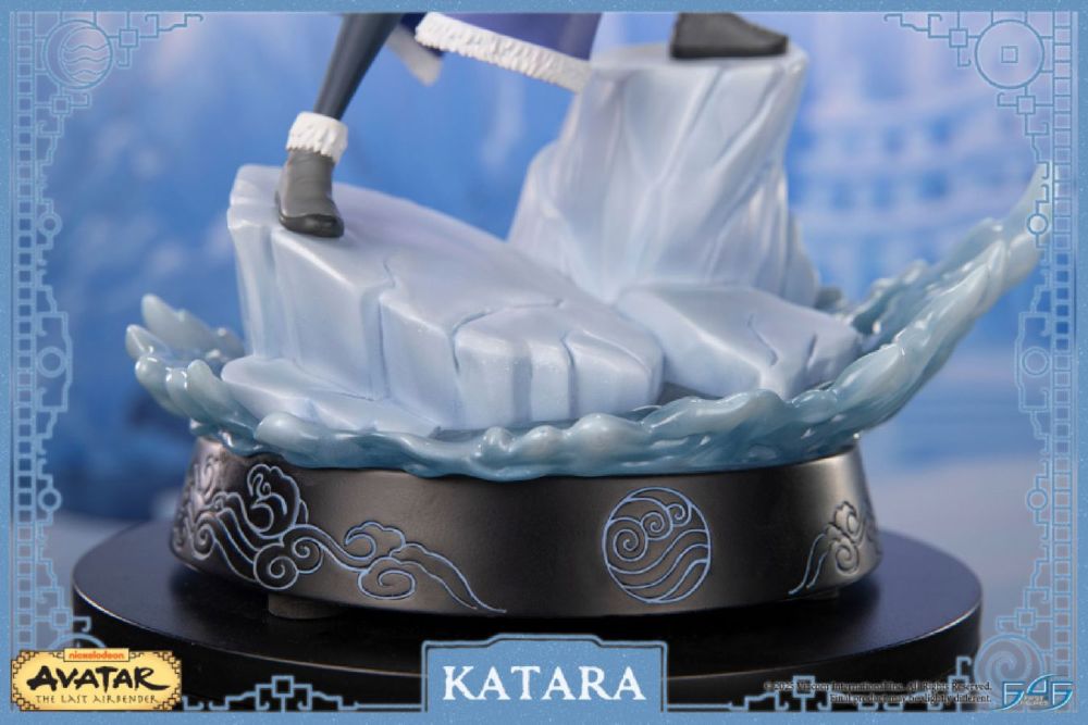 Avatar: The Last Airbender - Katara Statue