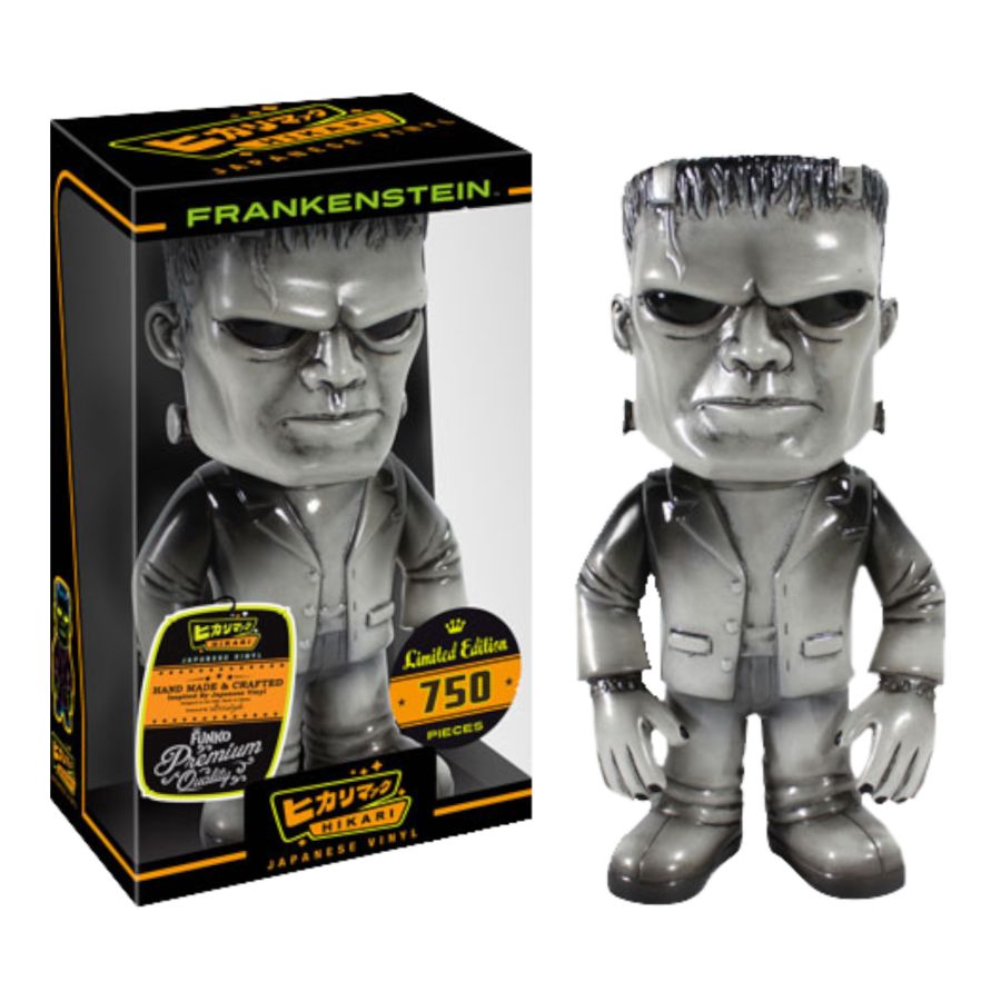 Universal Monsters - Frankenstein GreySkull (Hikari Figure)