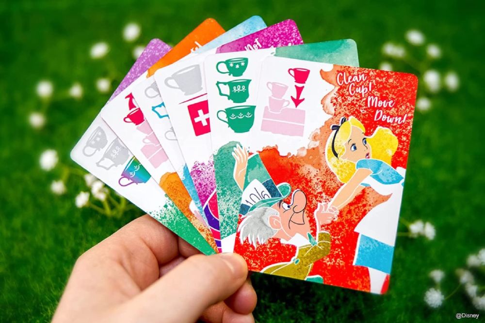 Alice In Wonderland - Mad Tea Party Game (Board Game)