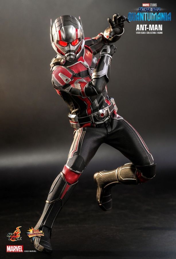 Ant-Man and the Wasp: Quantumania - Ant-Man 1:6 Scale Collectable Action Figure
