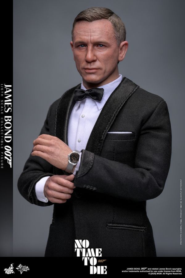 James Bond: No Time To Die - James Bond (Daniel Craig) 1:6 Scale Collectable Action Figure
