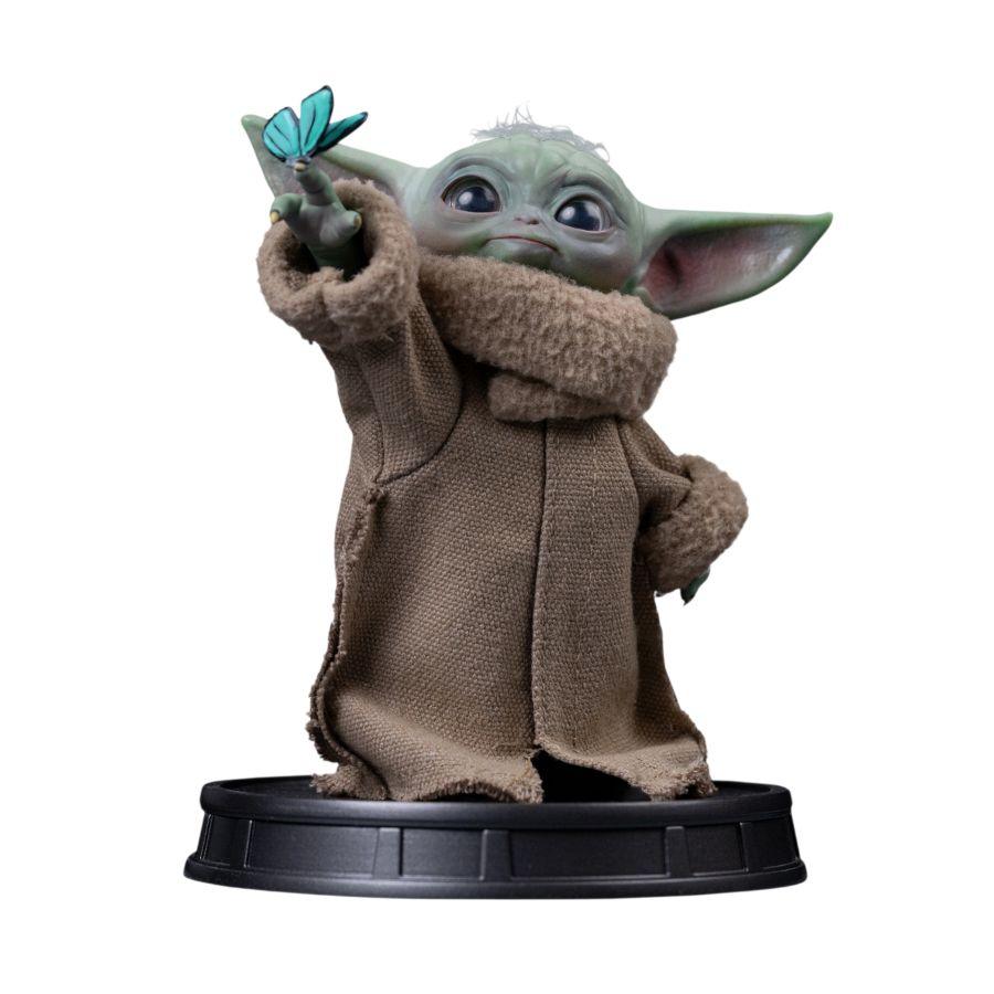 The Mandalorian & Grogu (2026) - Grogu Butterfly Wonder Statue