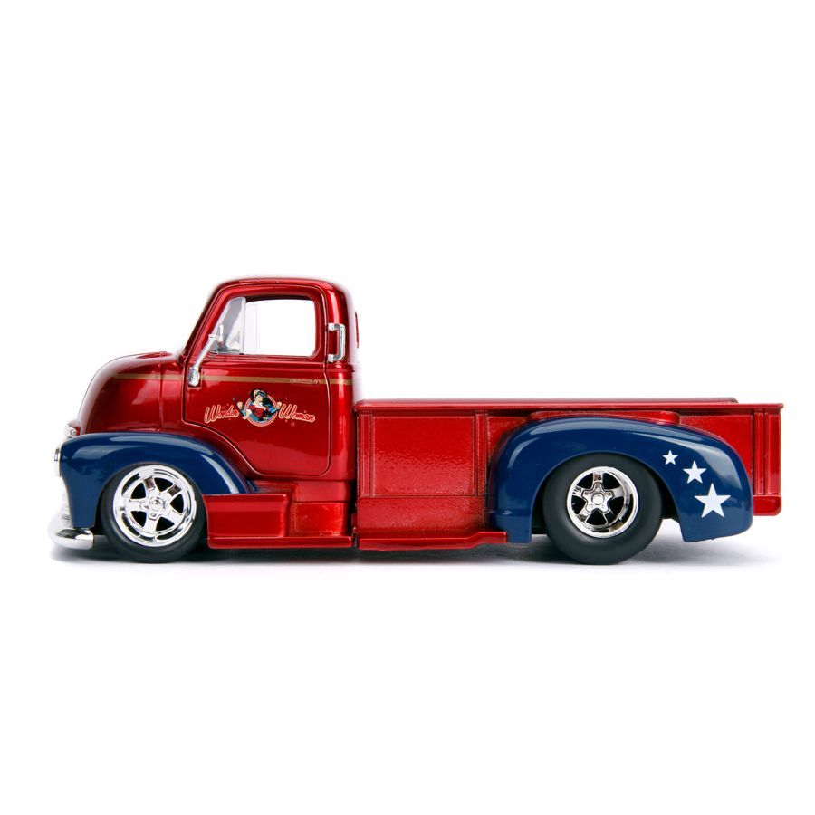 DC Comics Bombshells - Wonder Woman Chevy Pickup 1:24 Scale Hollywood Rides Diecast Vehicle
