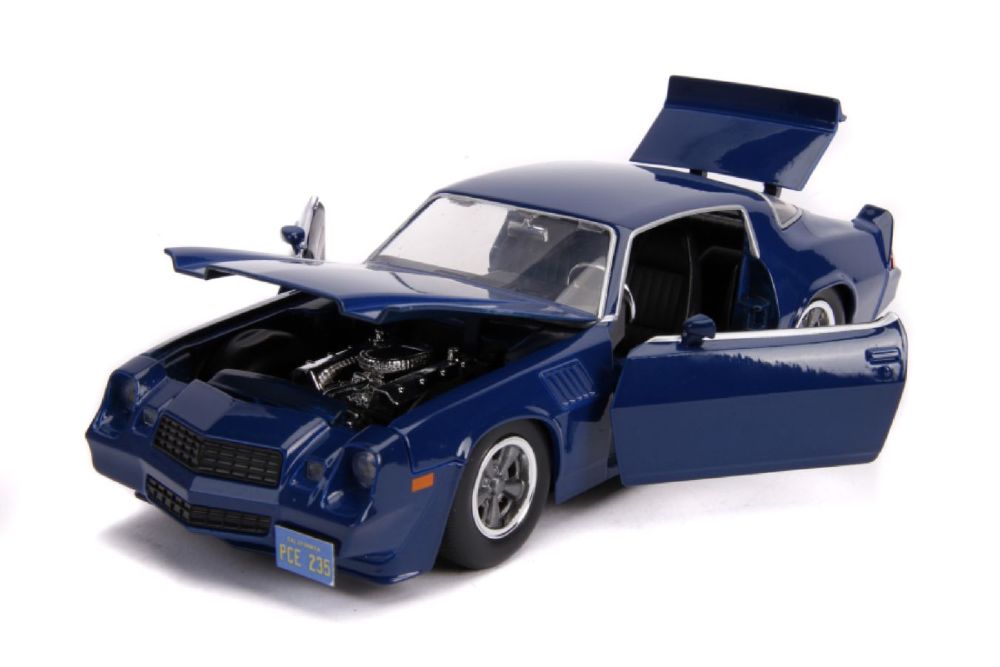 Stranger Things - 1979 Chevy Camero Z28 1:24 Hollywood Ride
