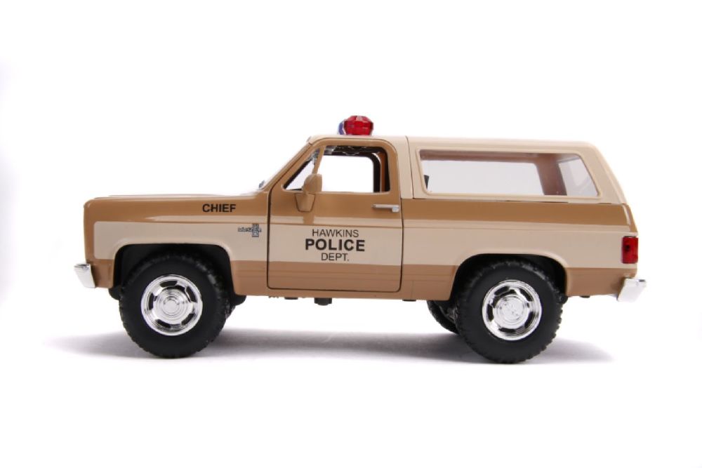 Stranger Things - 1980 Chevy K5 Blazer 1:24 Hollywood Ride
