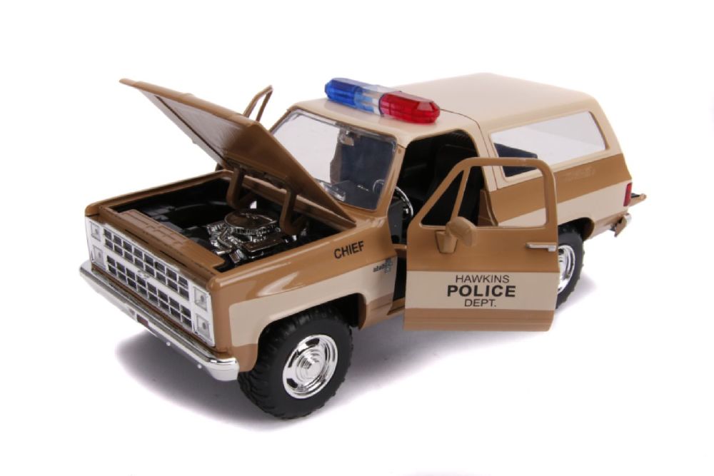 Stranger Things - 1980 Chevy K5 Blazer 1:24 Hollywood Ride
