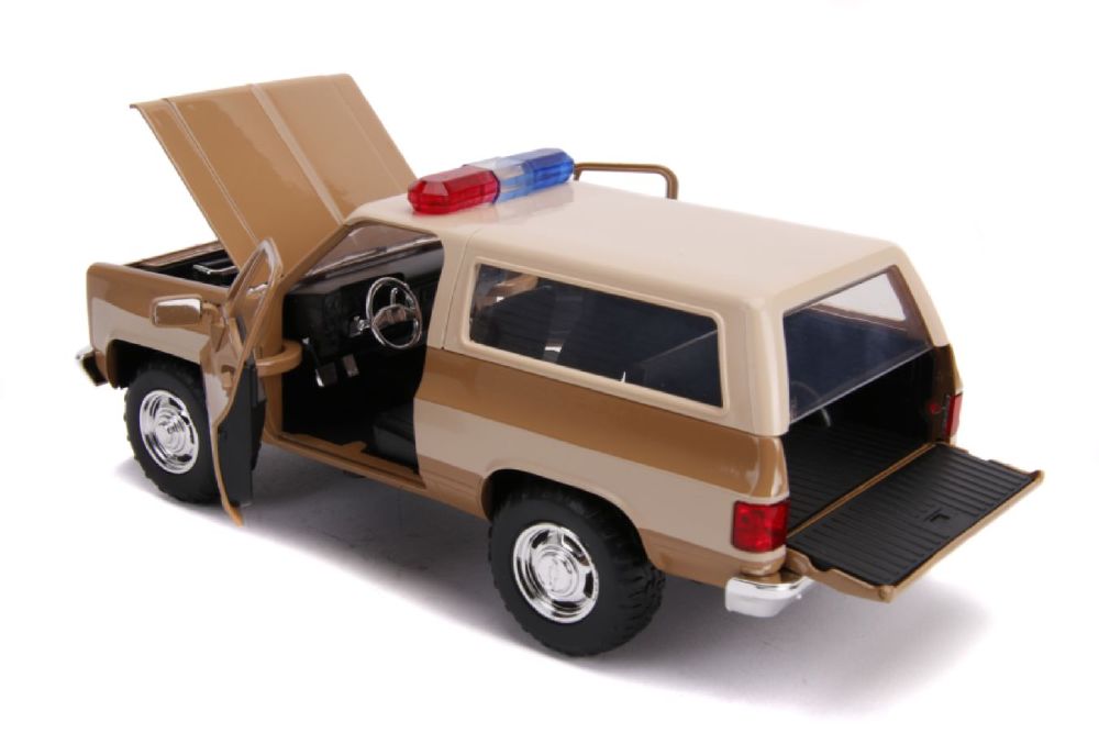 Stranger Things - 1980 Chevy K5 Blazer 1:24 Hollywood Ride