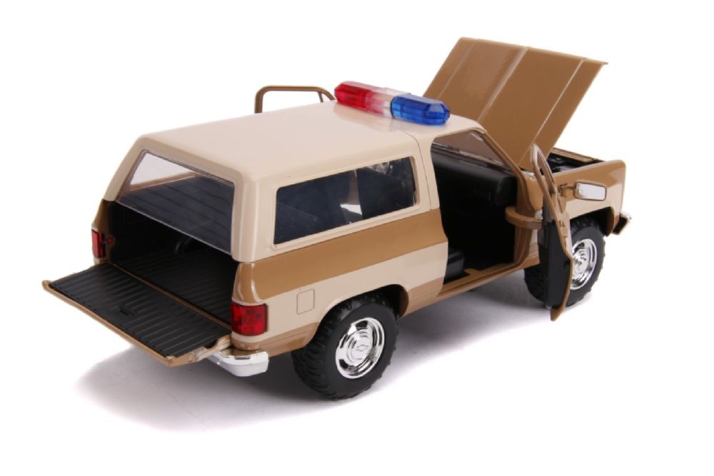 Stranger Things - 1980 Chevy K5 Blazer 1:24 Hollywood Ride