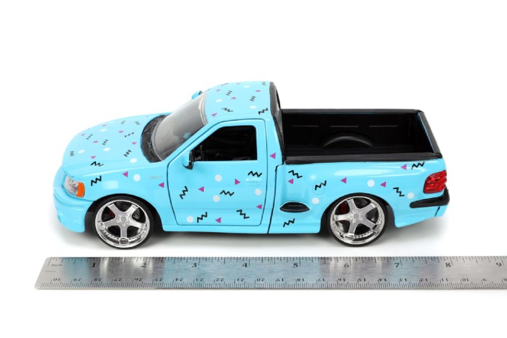 I Love The - 90’s 1999 Ford F150 SVT 1:24 Scale