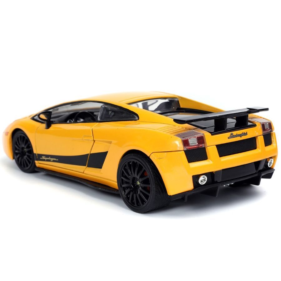 Fast & Furious - Lamboghini Gallardo 1:24 Scale Hollywood Ride