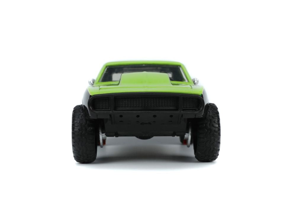 Teenage Mutant Ninja Turtles (TV 1987) - 1967 Chevrolet Camaro with Raphael 1:24 Scale