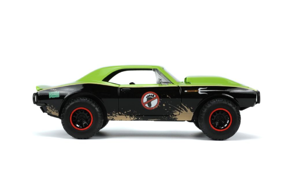 Teenage Mutant Ninja Turtles (TV 1987) - 1967 Chevrolet Camaro with Raphael 1:24 Scale