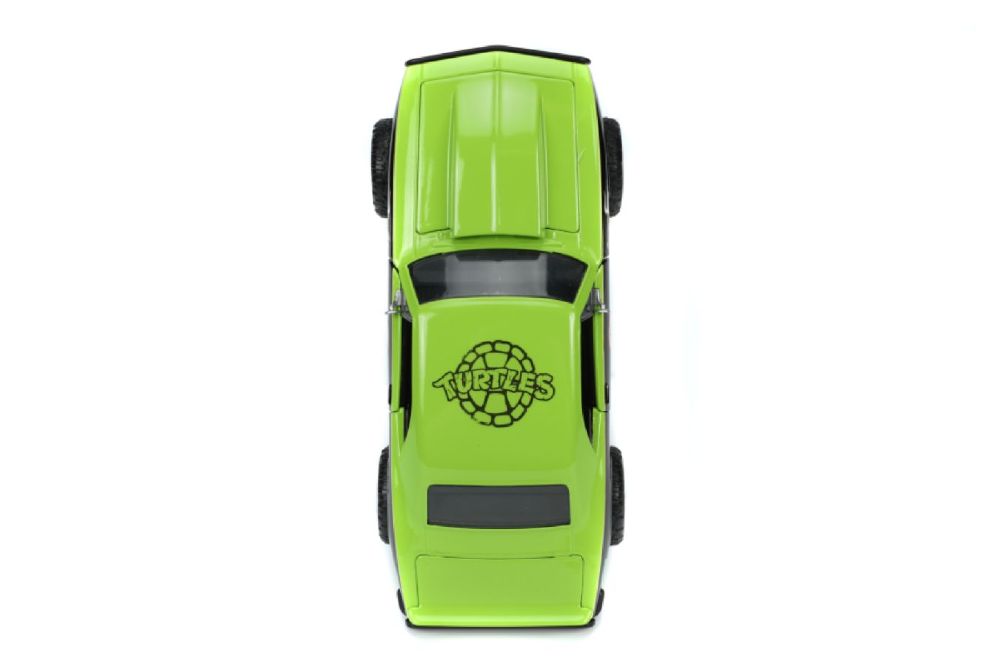 Teenage Mutant Ninja Turtles (TV 1987) - 1967 Chevrolet Camaro with Raphael 1:24 Scale