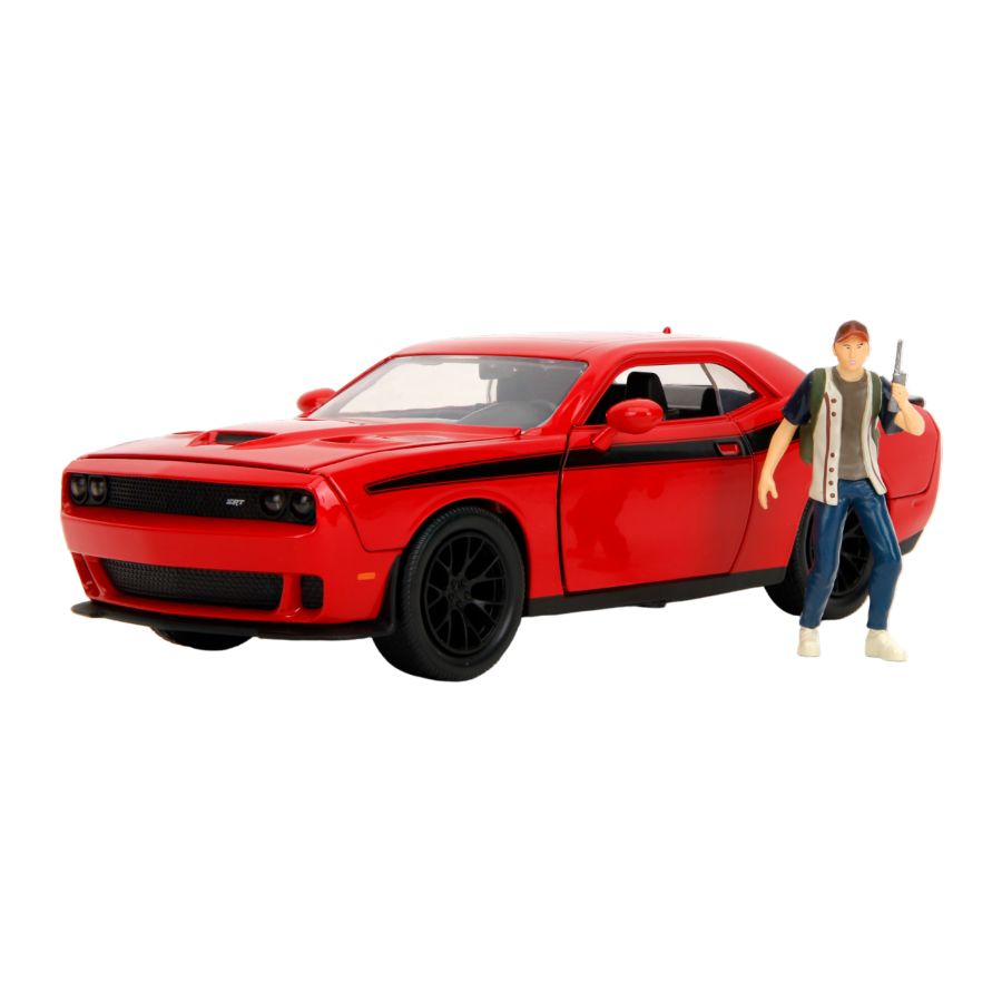 The Walking Dead - Glenn with 2015 Dodge Challenger 1:24 Scale Diecast Vehicle Set