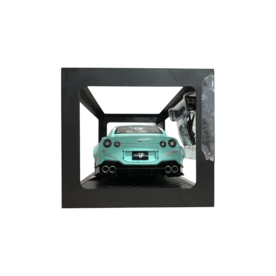 Pink Slips - Nissan GT-R R35 Liberty Walk Body Kit Type 2.0 1:18 Scale (Diecast Vehicle)