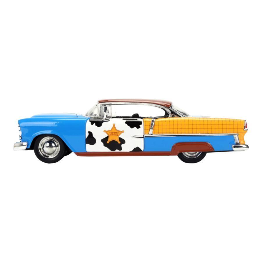 Toy Story - 1:24 Woody Figure with 1955 Chevrolet Bel Air (Diecast Vehicle)