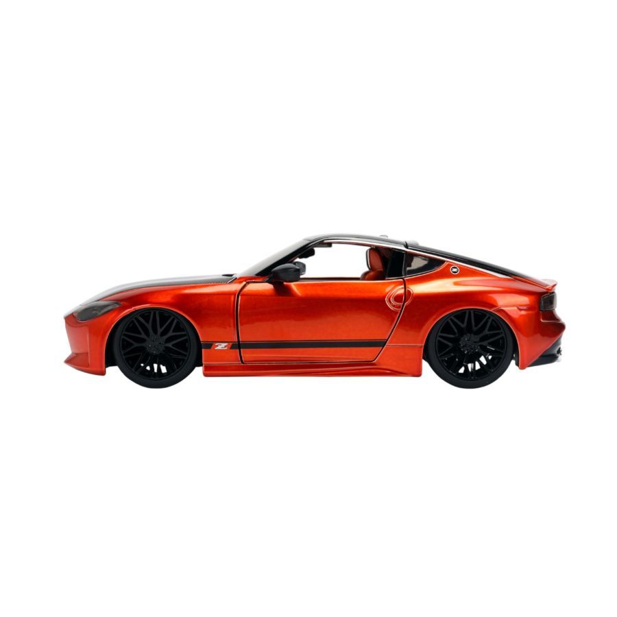 JDM Tuners - 2023 Nissan Z (Copper) 1:24 Scale Diecast Vehicle