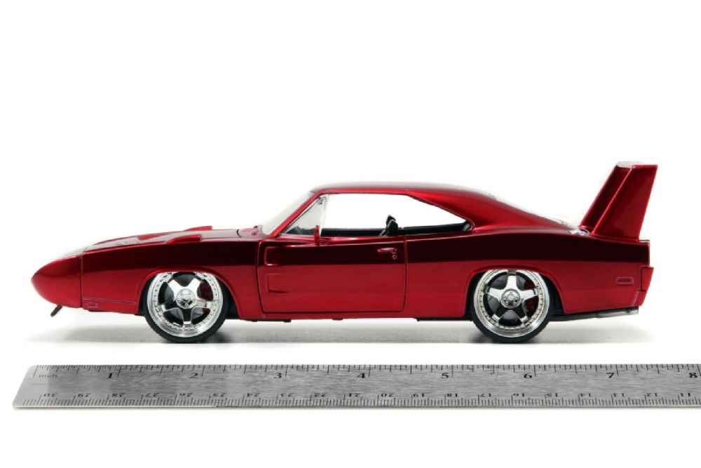 Fast And Furious - '68 Dodge Charger Daytona 1:24 Scale Hollywood Ride (Model Car)
