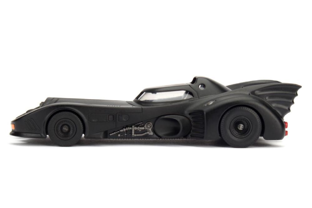 Batman (1989) - Batmobile 1:32 Free Rolling Diecast Vehicle
