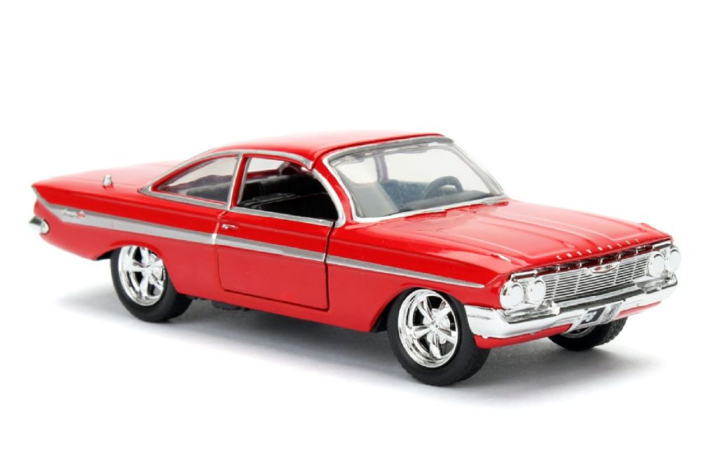 Fast And Furious - FF8 1961 Chevy Hollywood Ride (Model Car)
