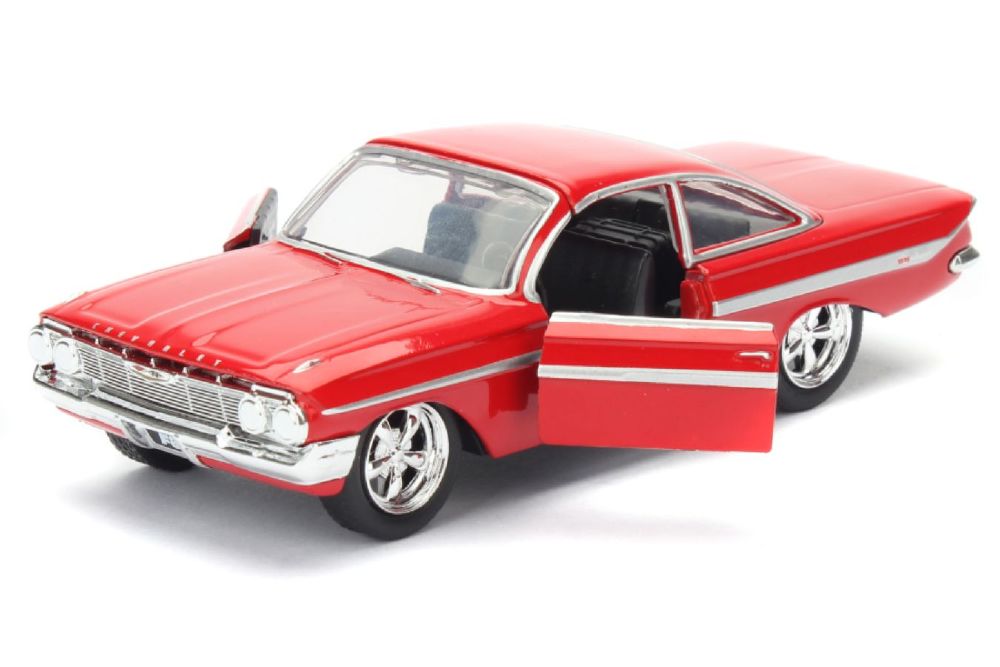 Fast And Furious - FF8 1961 Chevy Hollywood Ride (Model Car)