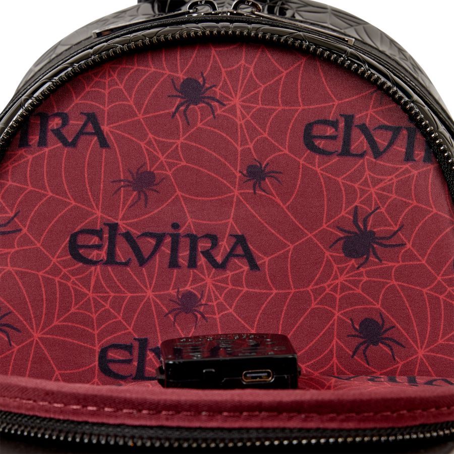 Elvira: Mistress Of The Dark - Elvira Mini (Loungefly Backpack)