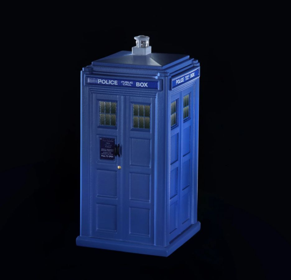 Doctor Who - The Seventh Doctor’s TARDIS 1:21 Scale Polyresin Replica