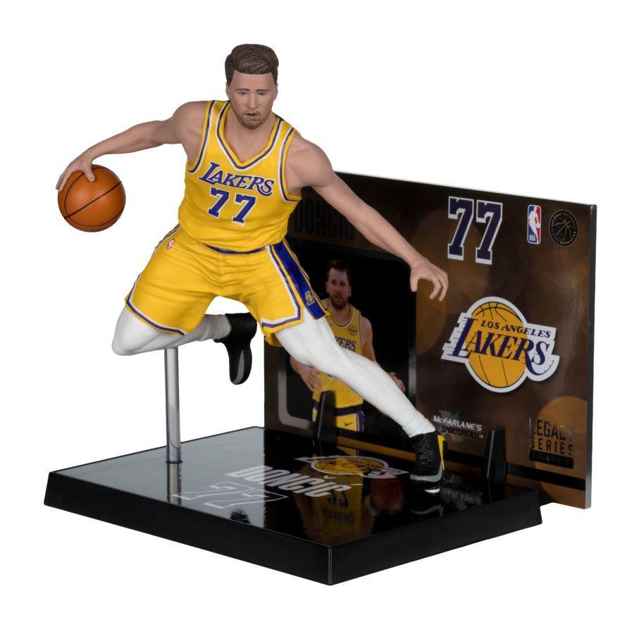 NBA - Luka Doncic (La Lakers) Posed Figure