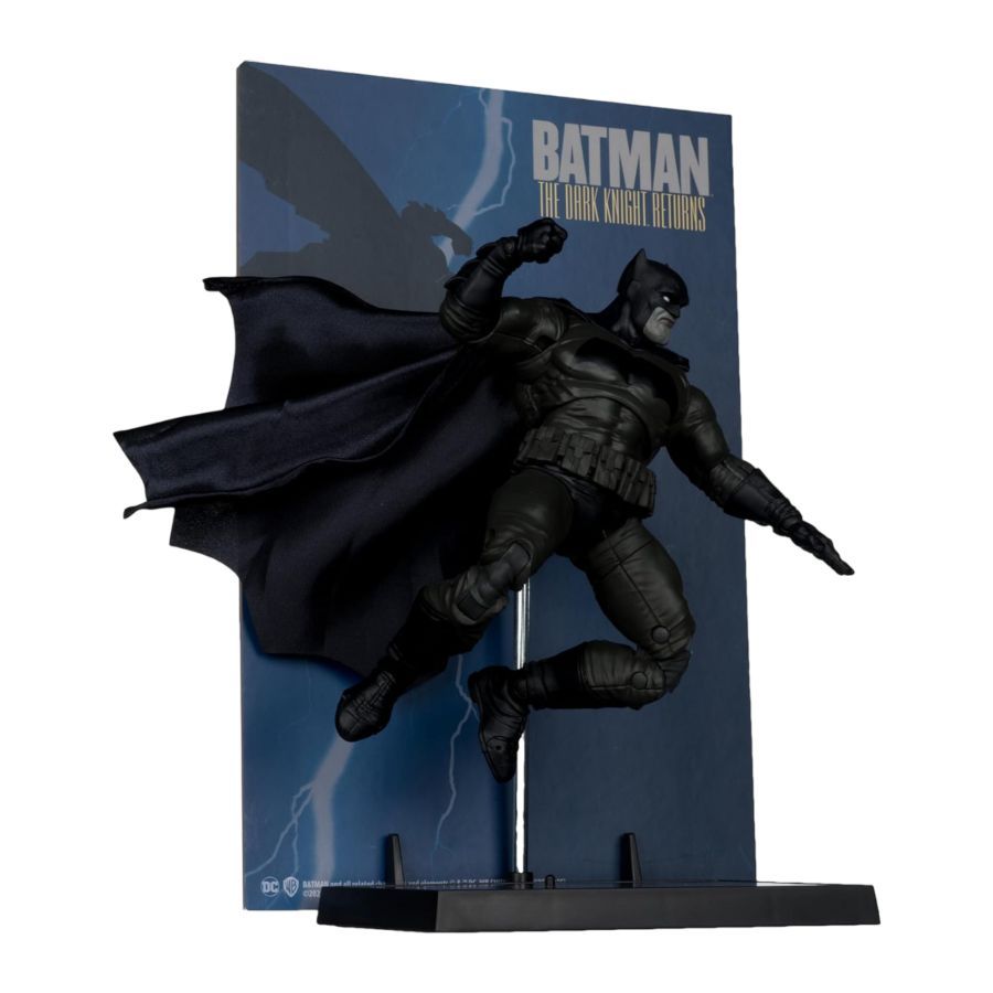 DC Multiverse - Cover Recreations Batman (The Dark Knight Returns) Gold Label 7″ Figure