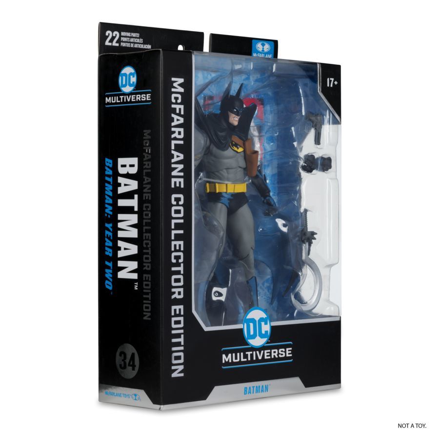 DC Comics - Batman (Batman: Year Two) Version 2 Mcfarlane Collector Edition 7″ Figure