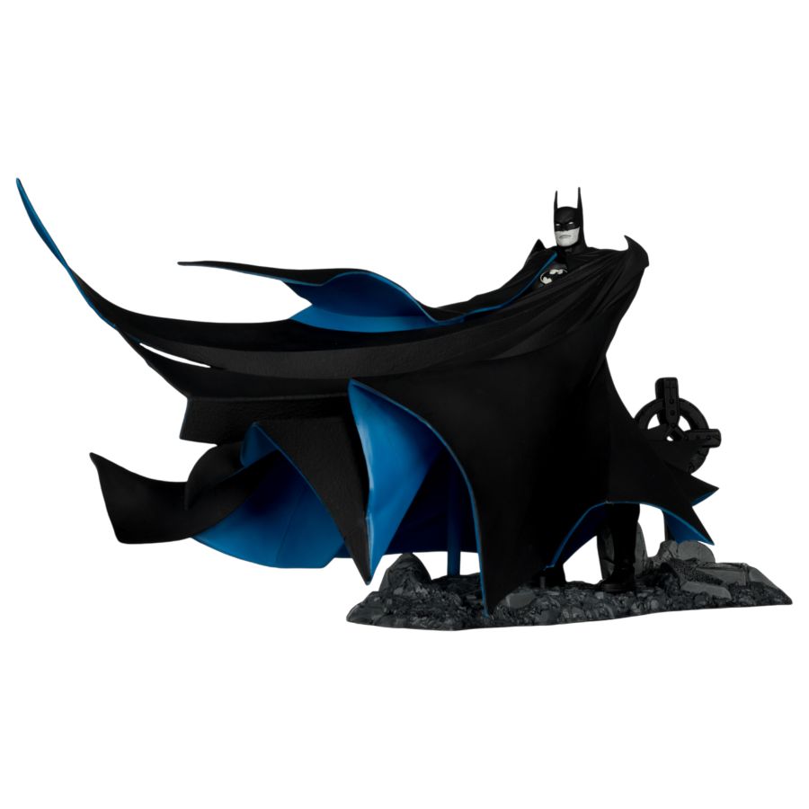 DC Multiverse - Batman: Year Two (Black & White Accent) Gold Label Figure