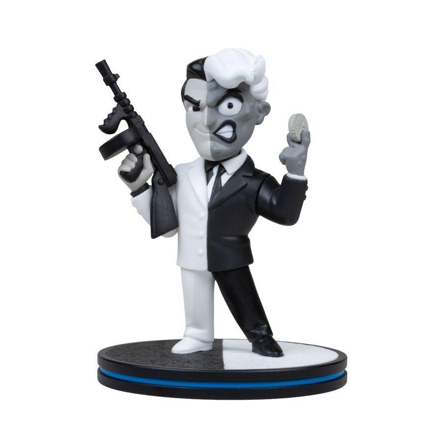 DC -Two Face (Noir) Variant Q-Fig Vinyl Figure