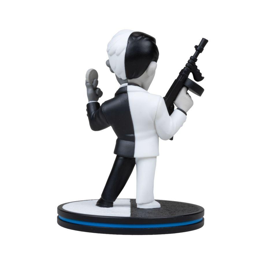 DC -Two Face (Noir) Variant Q-Fig Vinyl Figure