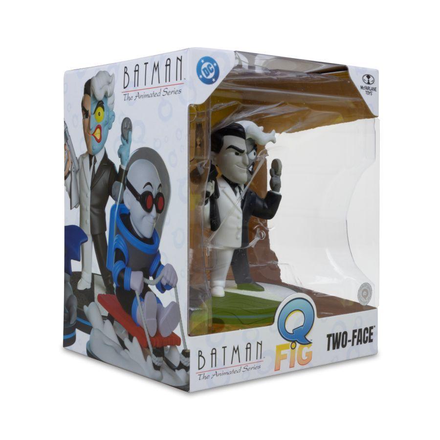 DC -Two Face (Noir) Variant Q-Fig Vinyl Figure