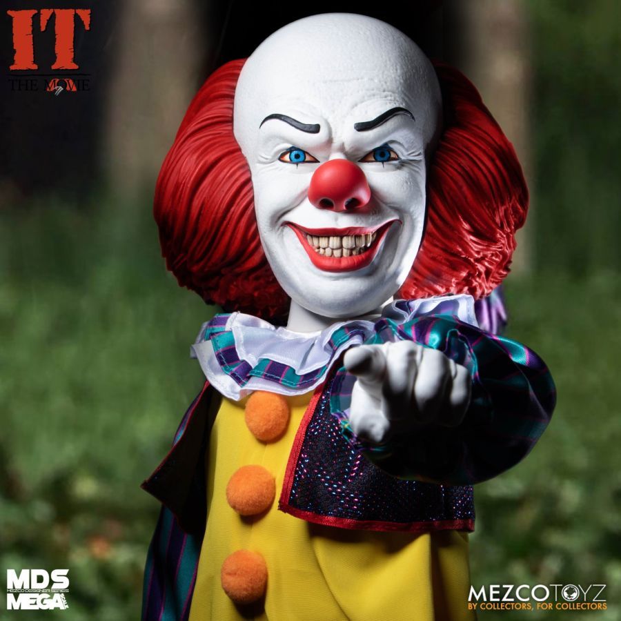 It (1990) - Pennywise 15″ Talking Figure
