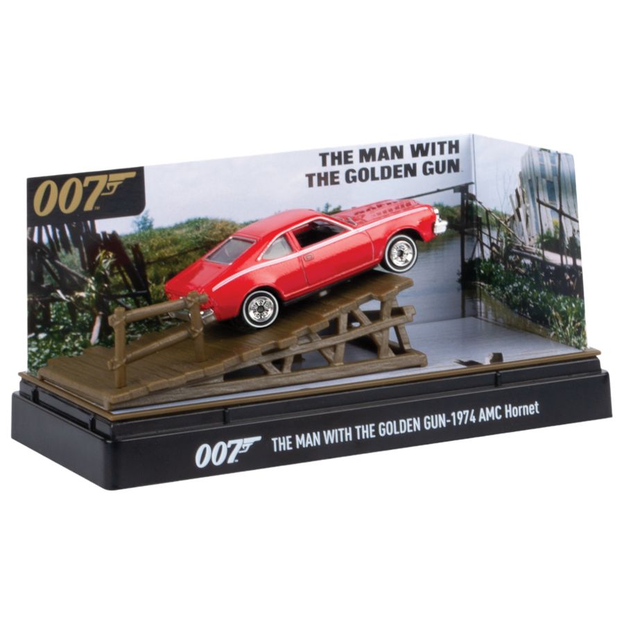 James Bond Collection - The Man With The Golden Gun (1974 Amc Hornet) 3″ Diorama Set