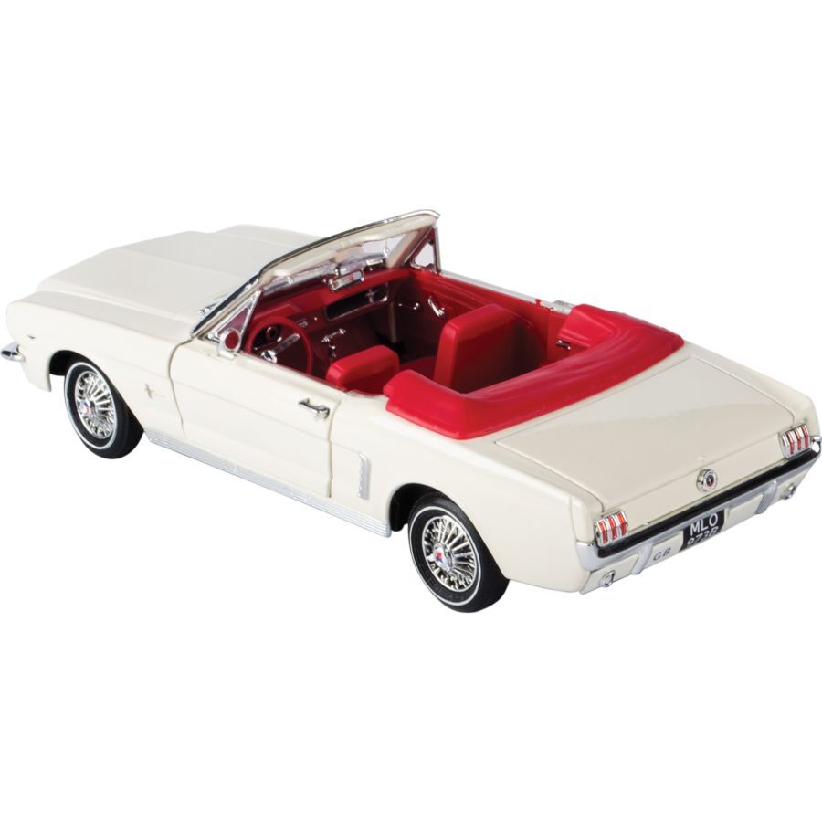 James Bond Collection - 1964 1/2 Ford Mustang (Convertible) 1:18 Scale Diecast Vehicle