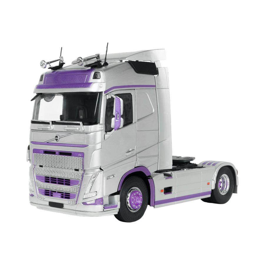 Solido - 1:24 2023 Volvo Trucks FH Globetrotter XL Diecast Vehicle