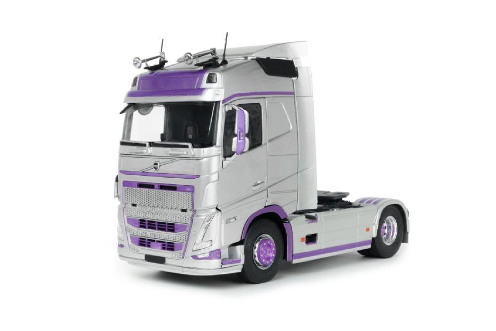 Solido - 1:24 2023 Volvo Trucks FH Globetrotter XL Diecast Vehicle