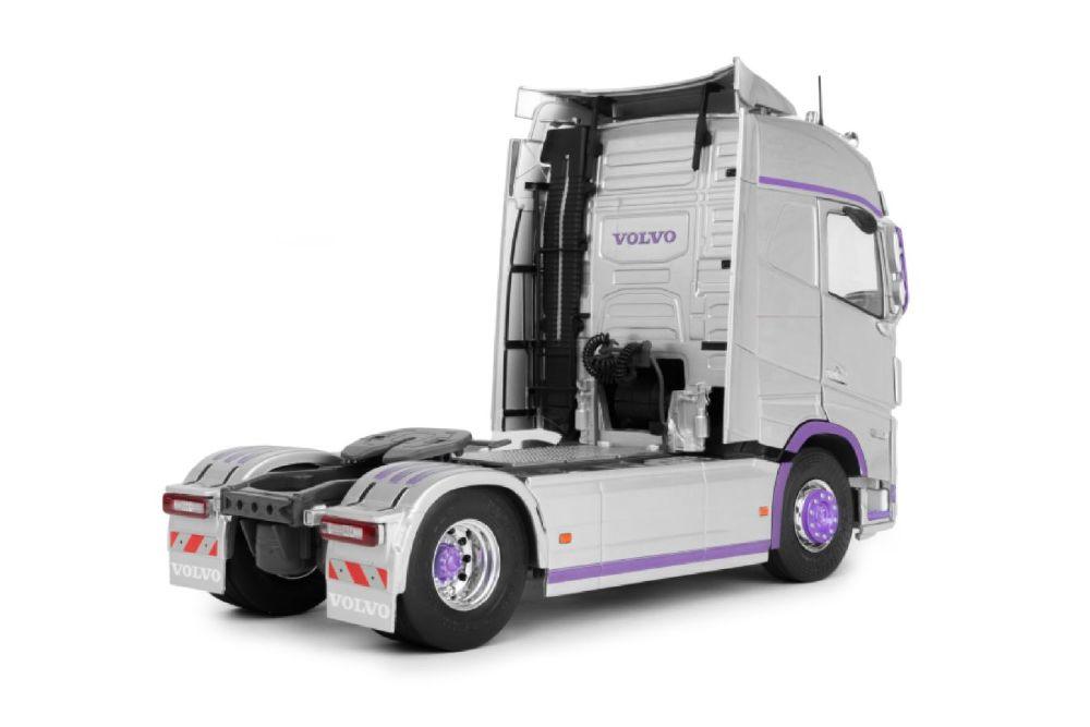 Solido - 1:24 2023 Volvo Trucks FH Globetrotter XL Diecast Vehicle