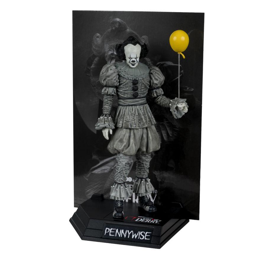 Welcome to Derry - Pennywise (Black & White) Movie Maniacs 6″ Posed Figure