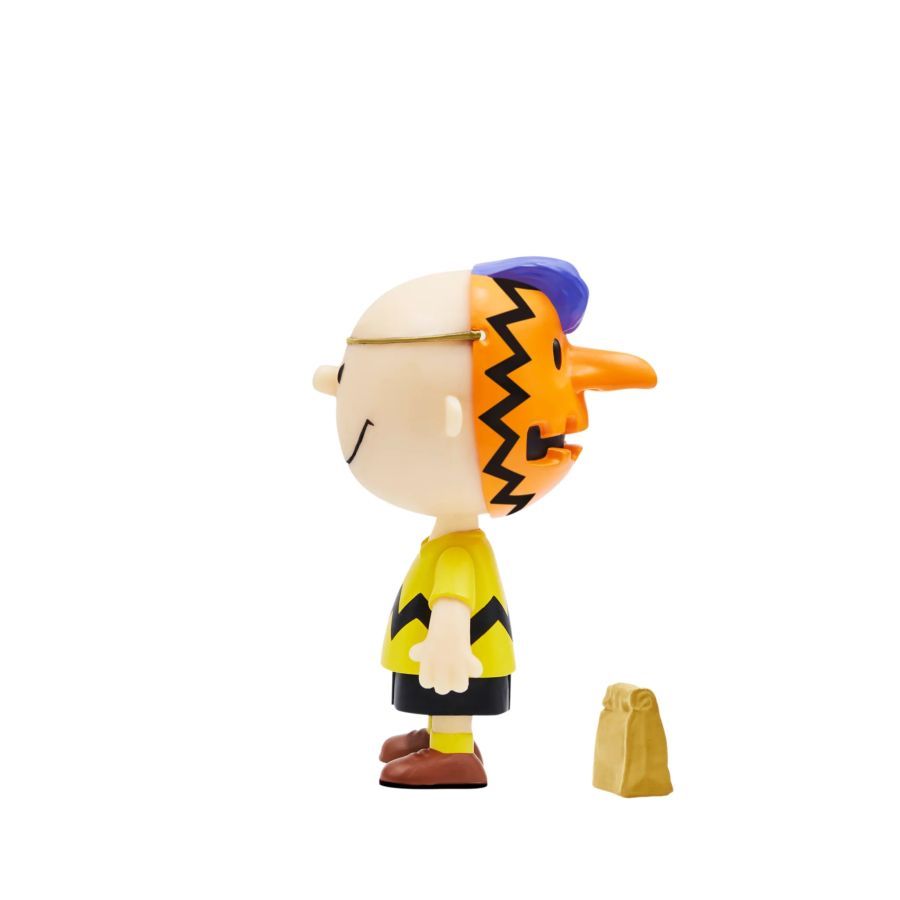 Peanuts - Charlie Brown with Halloween Mask ReAction 3.75″ Action Figure
