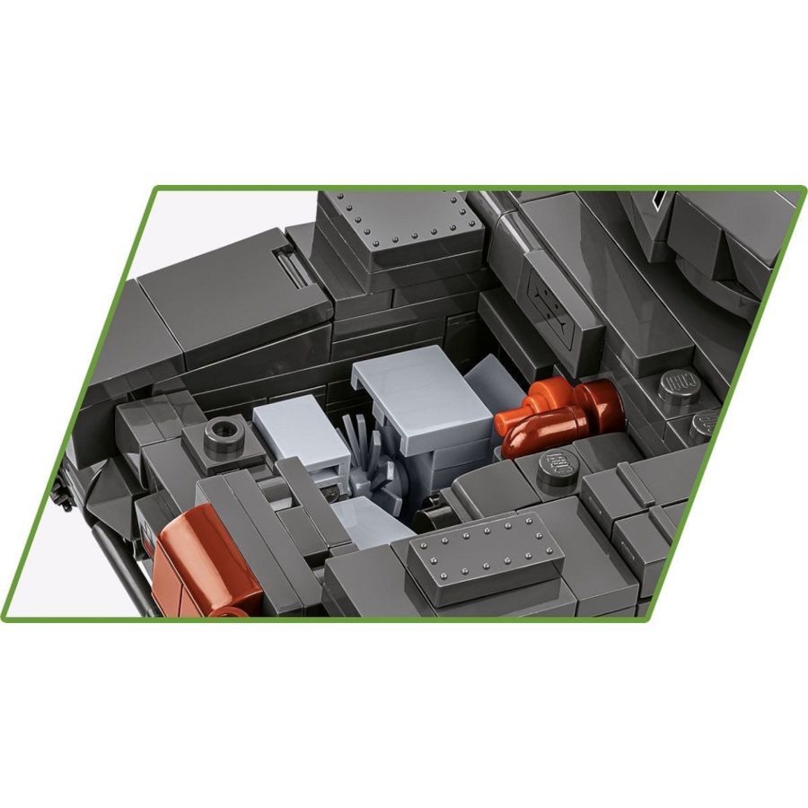 World War 2 - Panzerkampfwagen II Ausff Construction Brick Set (813 Pieces)