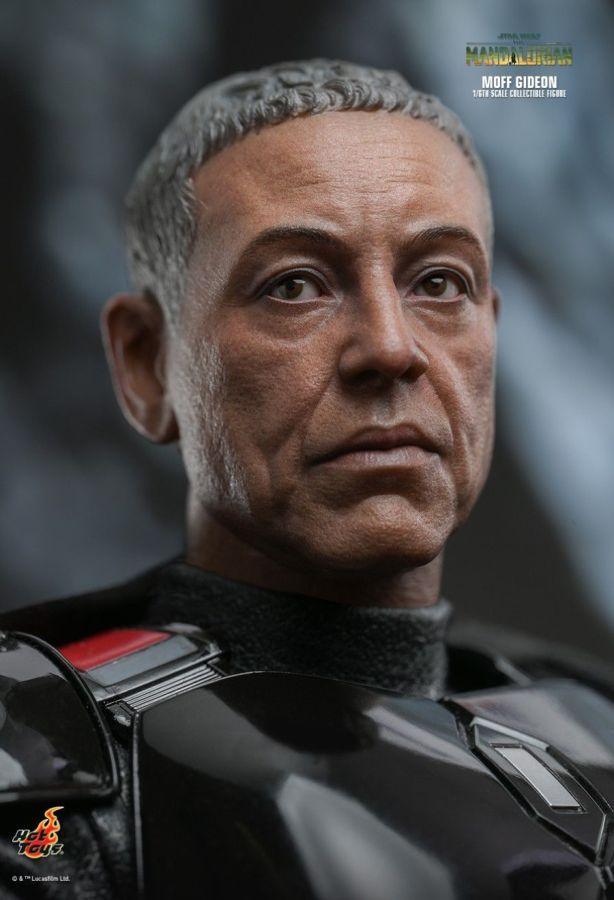 Star Wars: The Mandalorian - Moff Gideon 1:6 Scale Collectable Action Figure