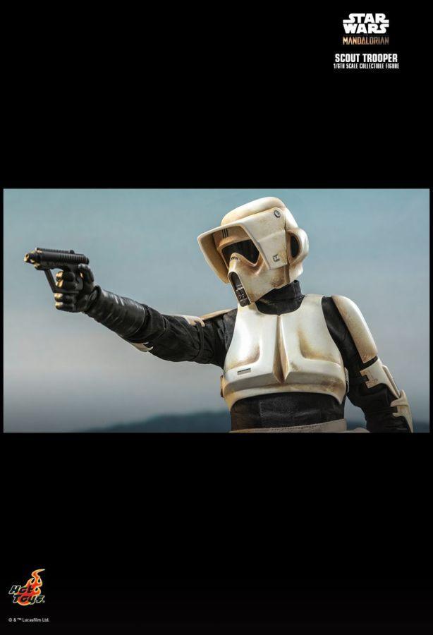 Star Wars: The Mandalorian - Scout Trooper 1:6 Scale Collectable Action Figure