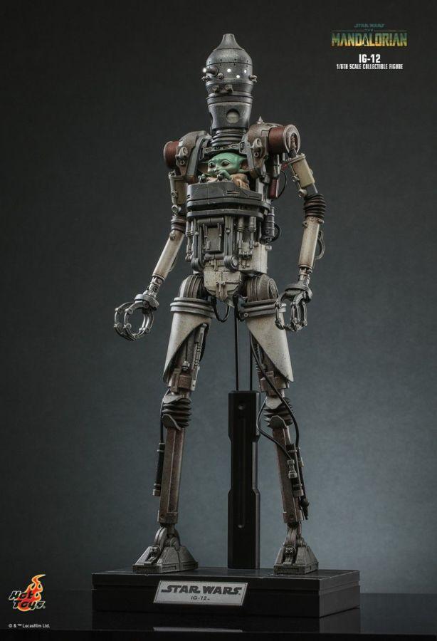 Star Wars: Mandalorian - IG-12 1:6 Scale Collectable Action Figure
