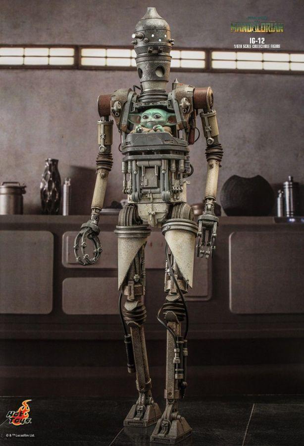 Star Wars: Mandalorian - IG-12 1:6 Scale Collectable Action Figure